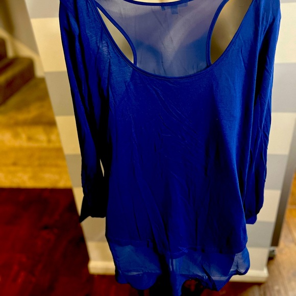 Mine top - Picture 2 of 3